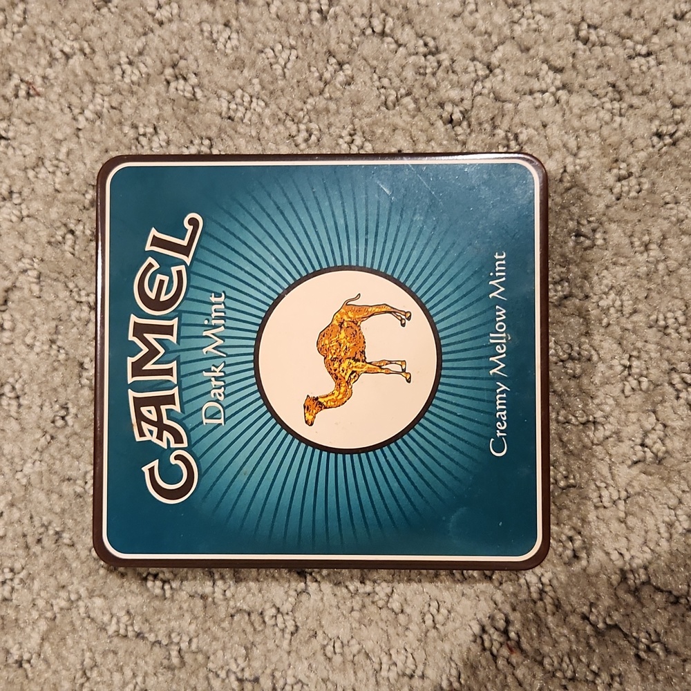 Camel TIN VINTAGE. Great collectors piece- TIN MADE IN GERMANY